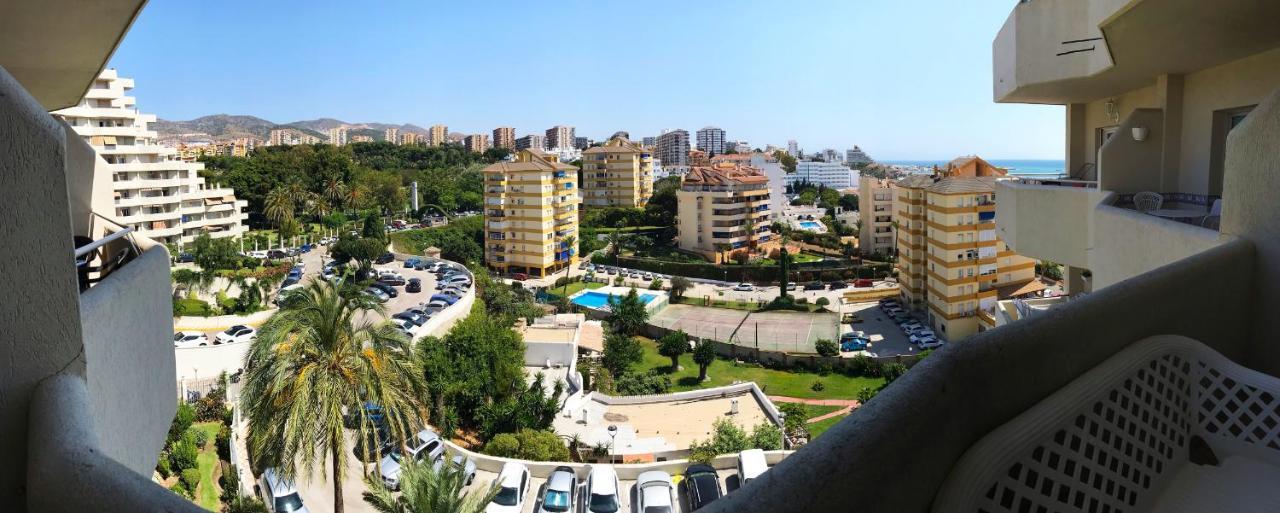 Benal Beach Suite, Parque Acuatico Y Vistas Al Mar Бенальмадена Екстер'єр фото