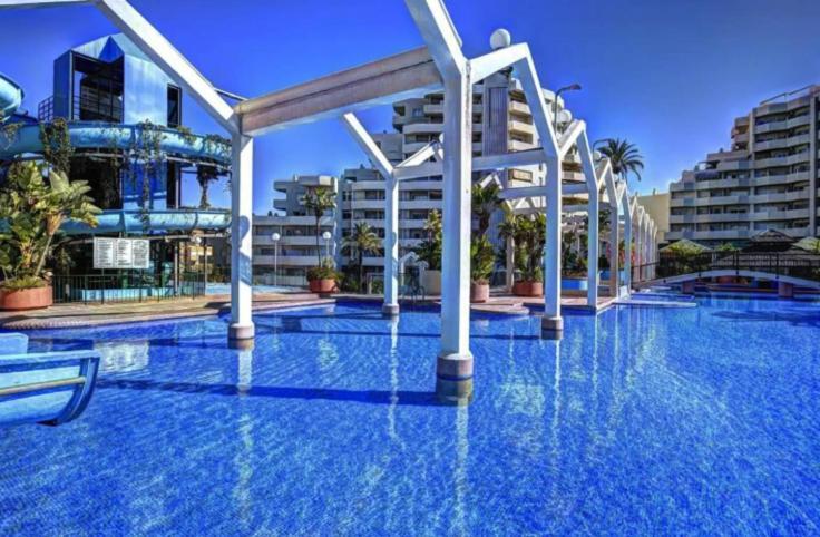 Benal Beach Suite, Parque Acuatico Y Vistas Al Mar Бенальмадена Екстер'єр фото