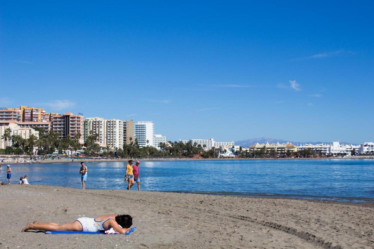 Benal Beach Suite, Parque Acuatico Y Vistas Al Mar Бенальмадена Екстер'єр фото