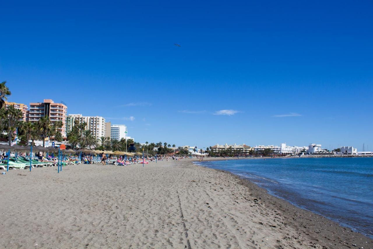 Benal Beach Suite, Parque Acuatico Y Vistas Al Mar Бенальмадена Екстер'єр фото