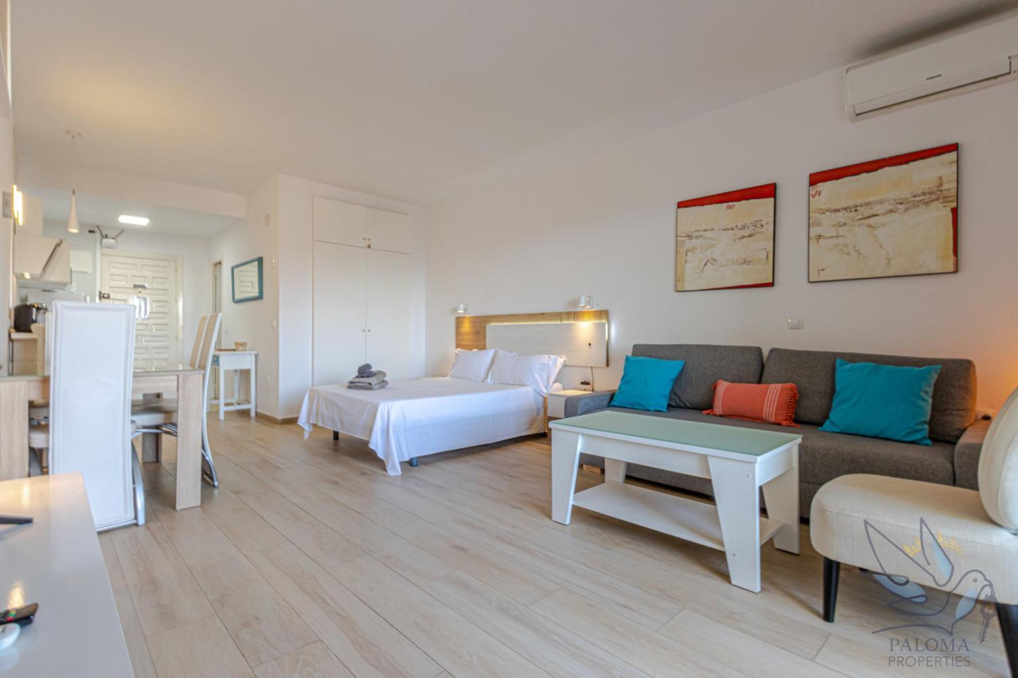 Benal Beach Suite, Parque Acuatico Y Vistas Al Mar Бенальмадена Екстер'єр фото