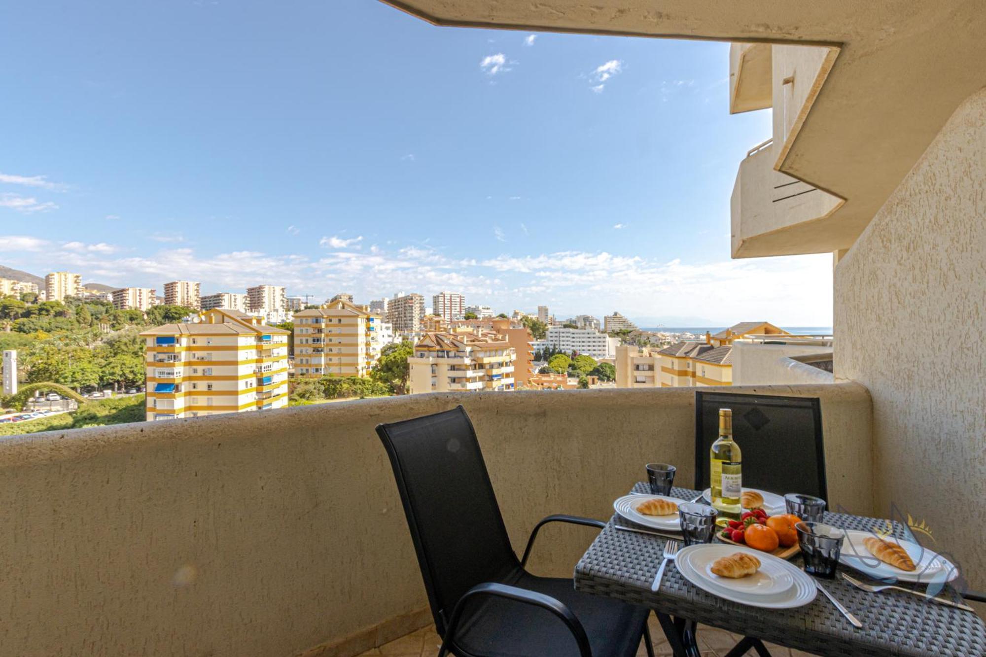 Benal Beach Suite, Parque Acuatico Y Vistas Al Mar Бенальмадена Екстер'єр фото